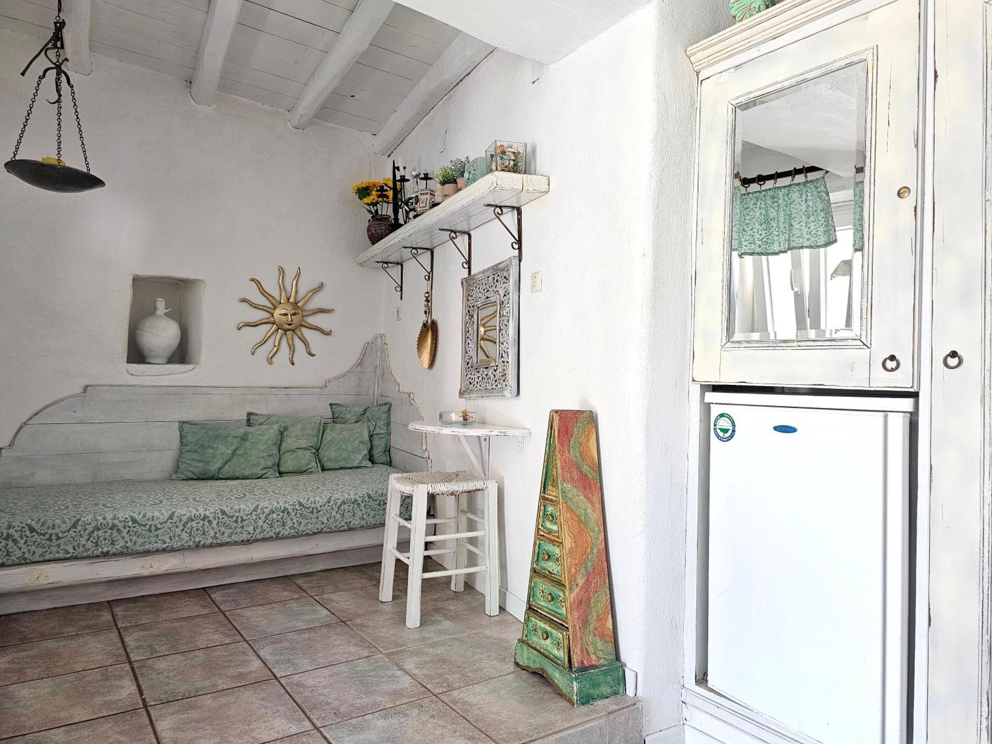 Anthippi (adults Only) Aparthotel