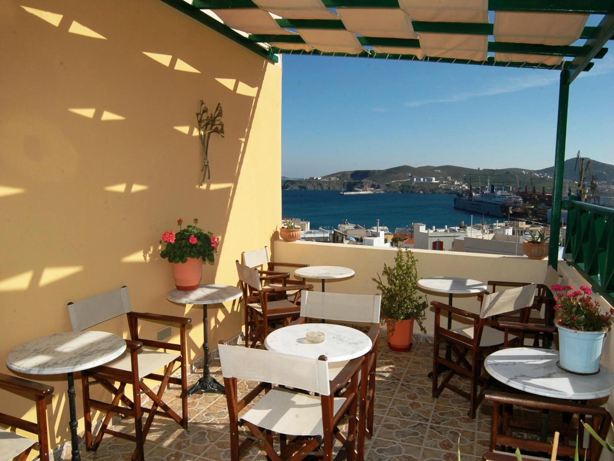 Guest house Pefkakia Park Ermoupoli