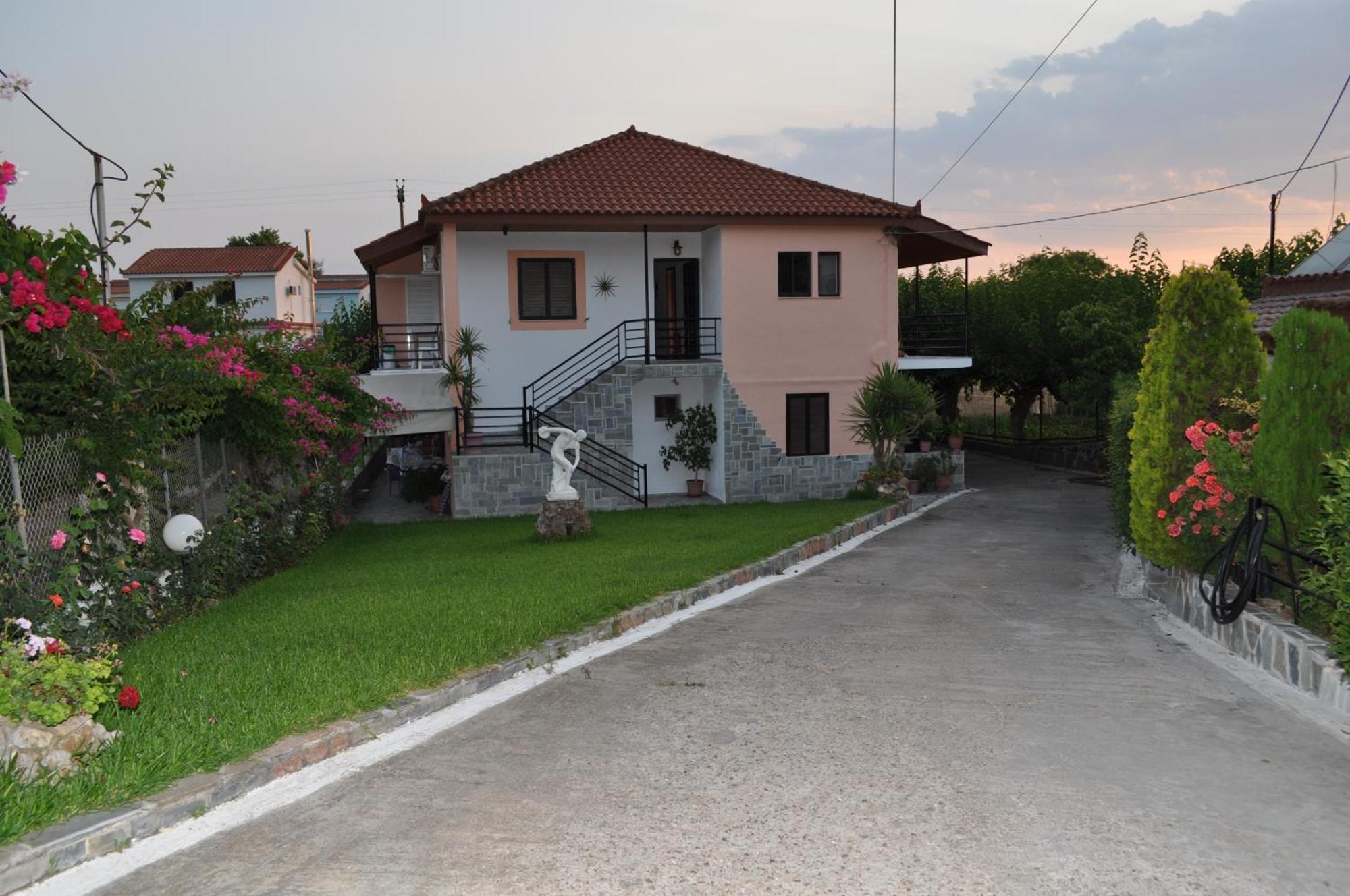 Aparthotel Olympion Village 2*