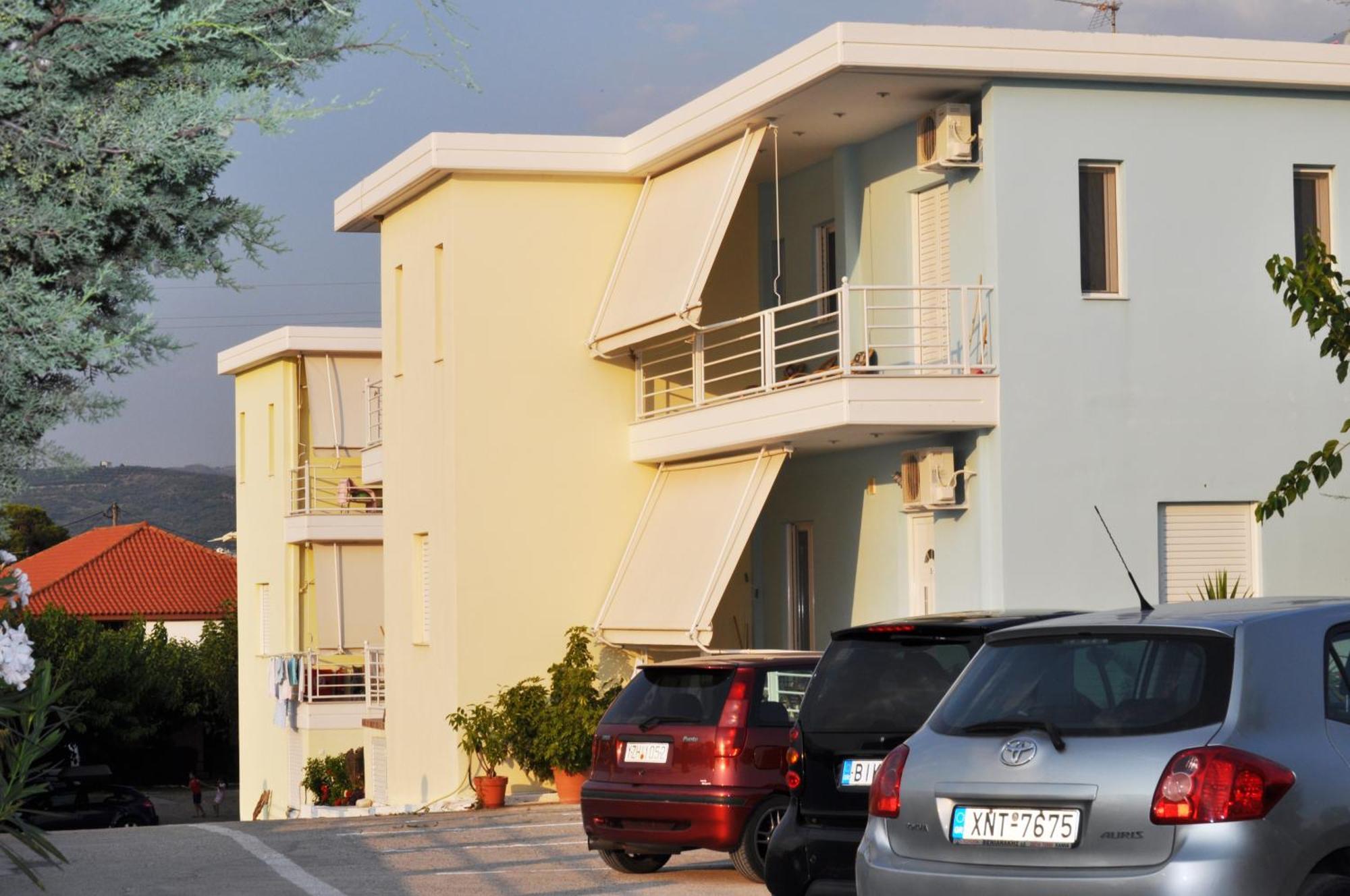 Olympion Village Aparthotel 2*