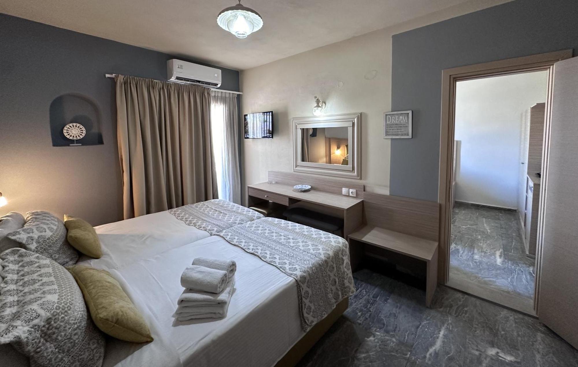 Hotel Thalia Deco & 3*