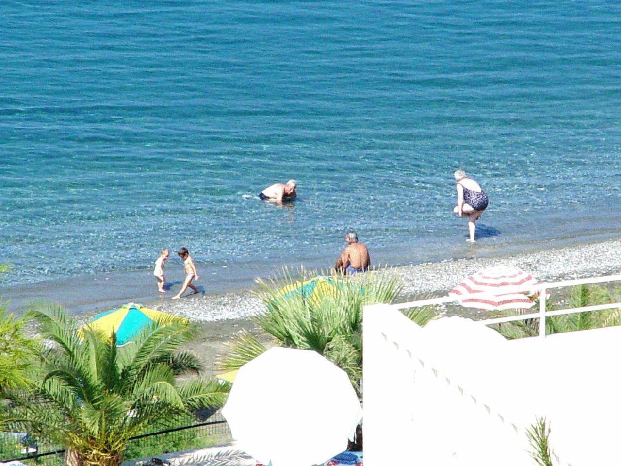 Apollonia Aparthotel 2*