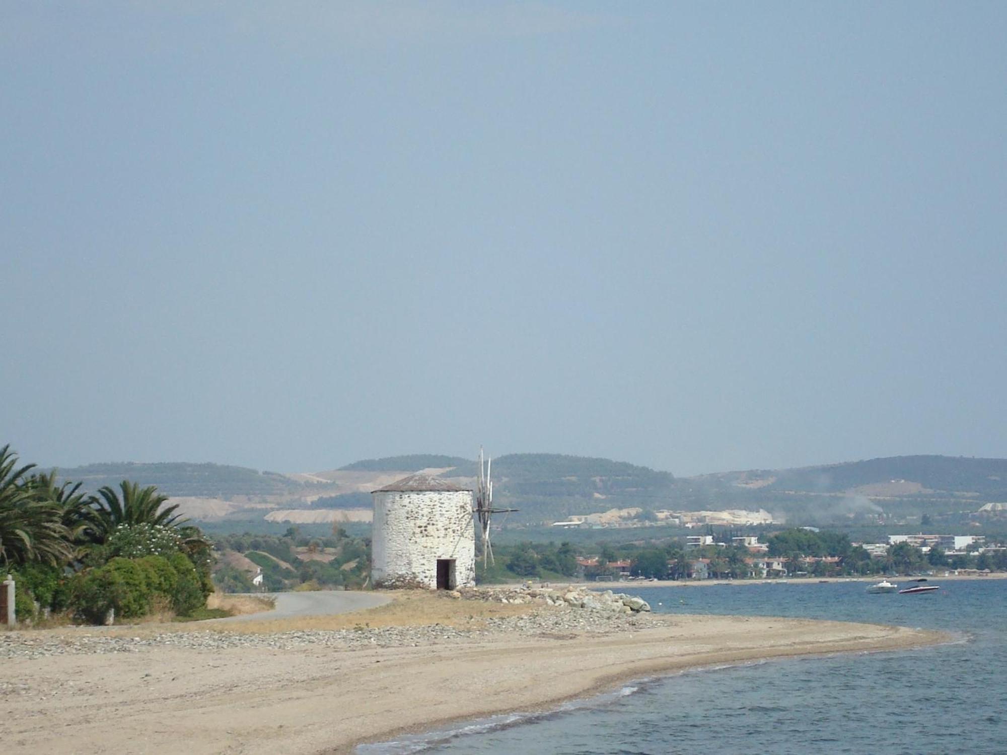 Hotel Kalives Kalyves Polygyrou