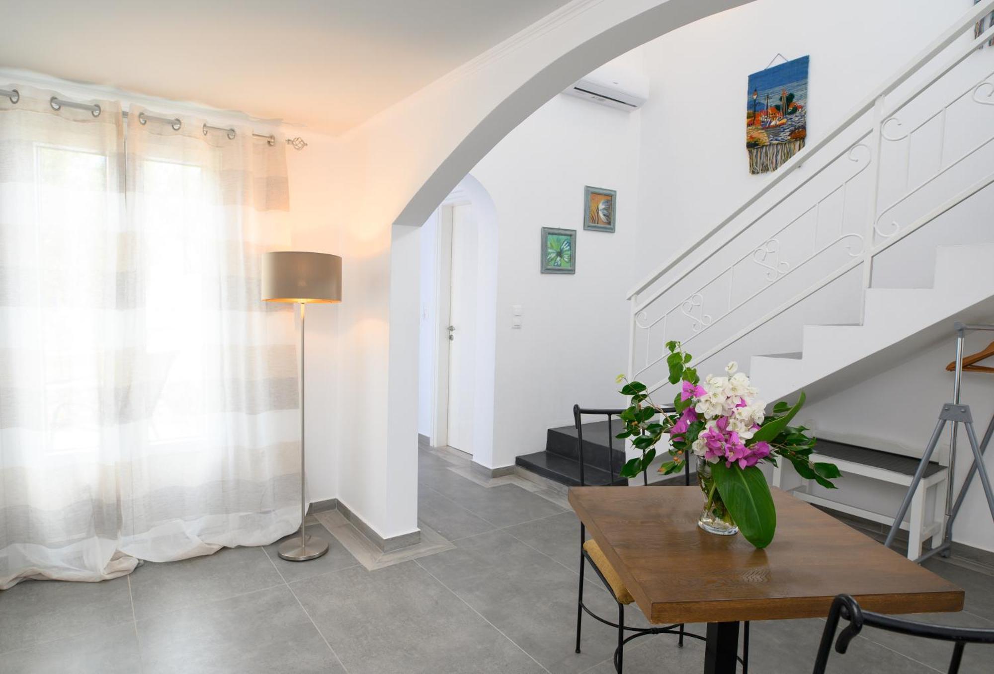 Lakki Village Aparthotel Aegiali