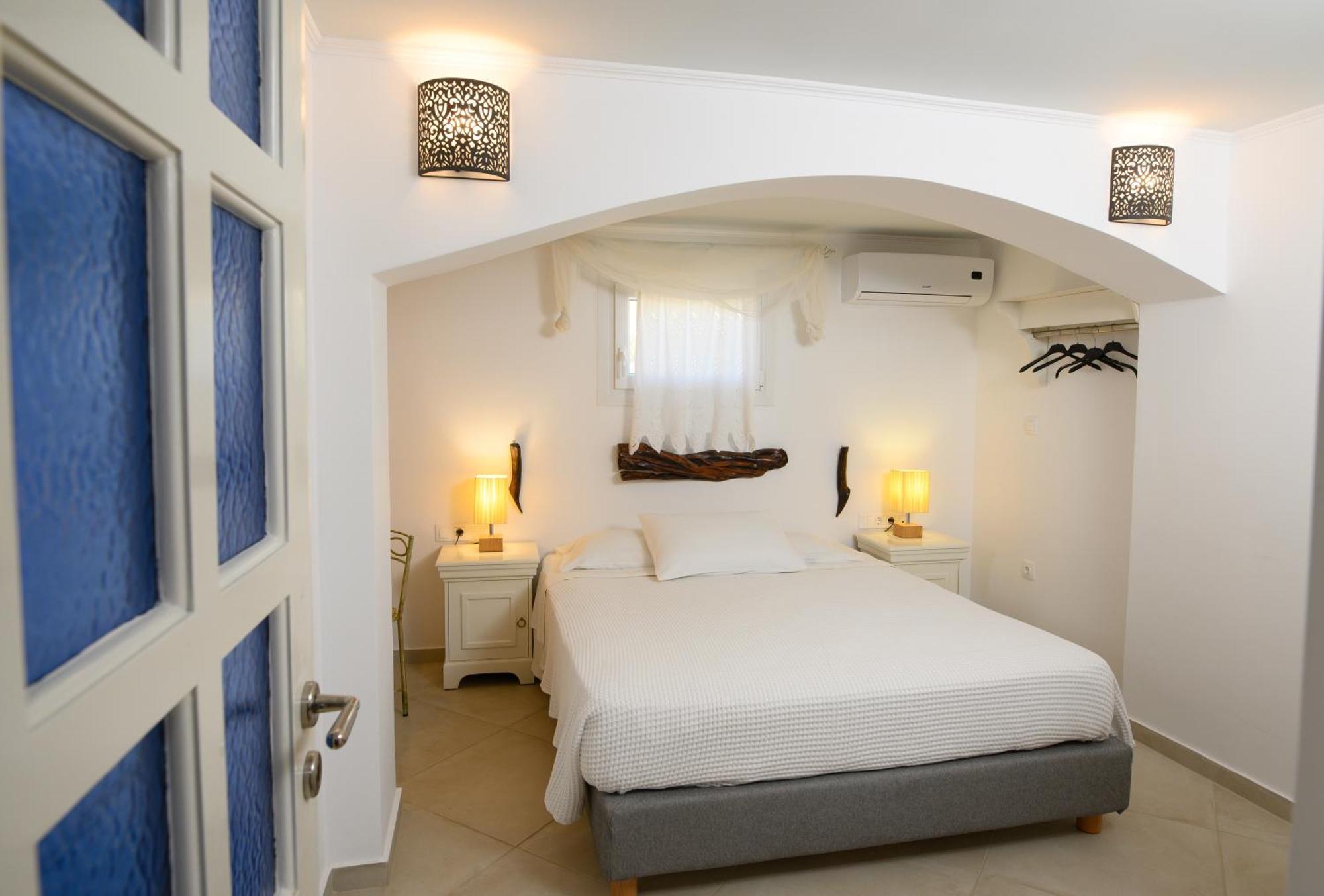 Aparthotel Lakki Village