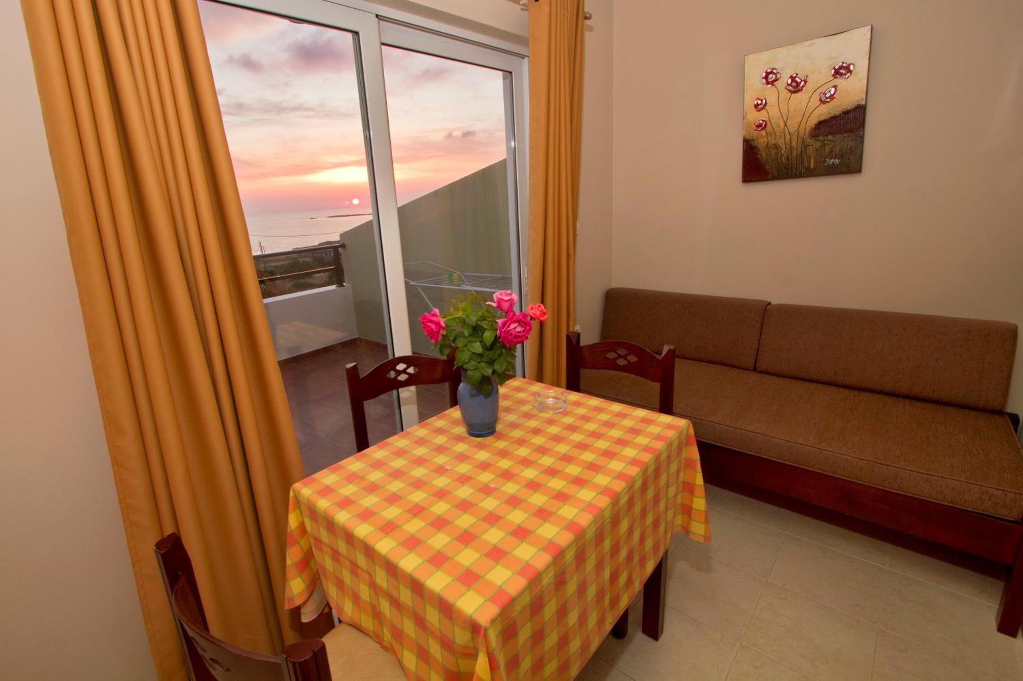Apartment Nikos *