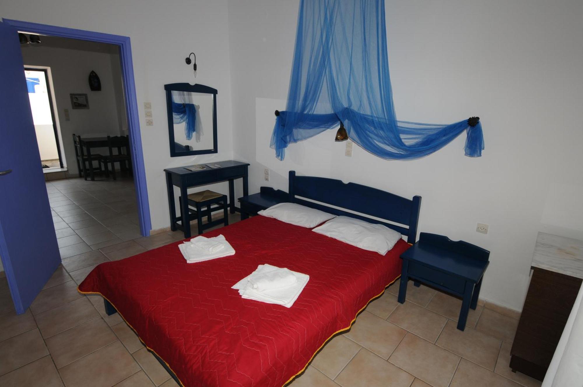 Aparthotel Bofor & Livadakia