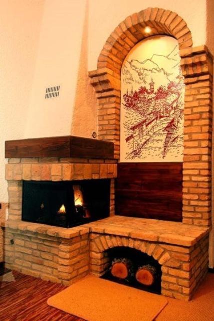 Hotel Taxiarches 3*