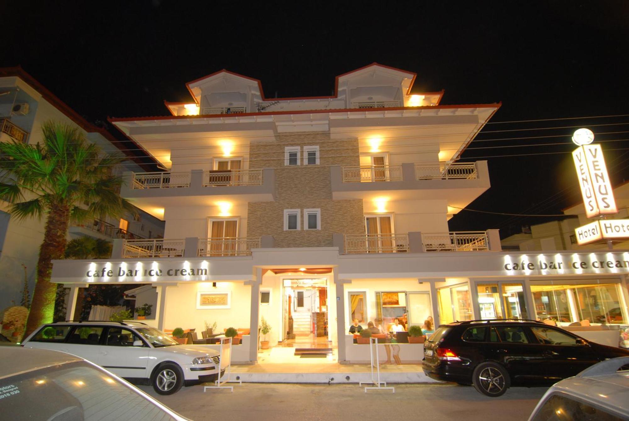 Venus Hotel 2*