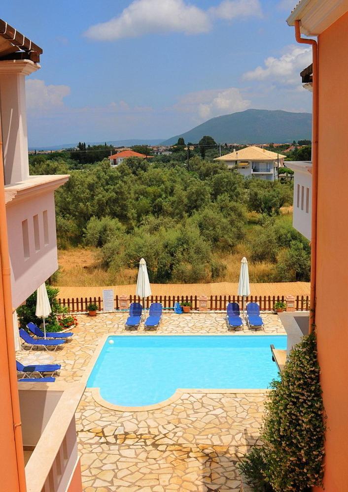 Ithaki Holidays * Frinion