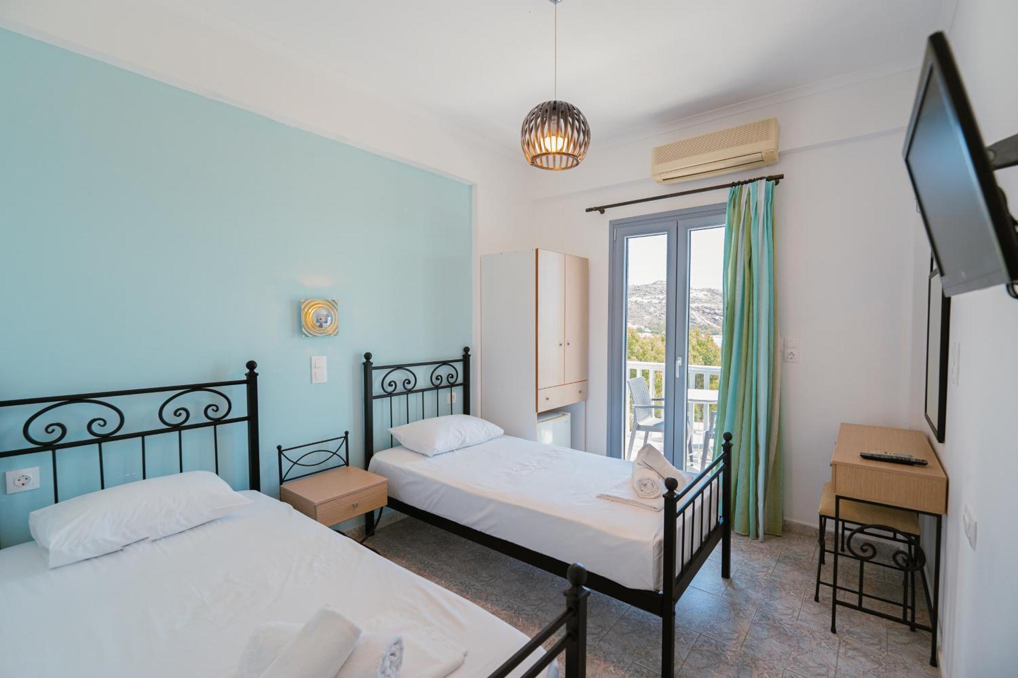 Guest house Holidays Ios