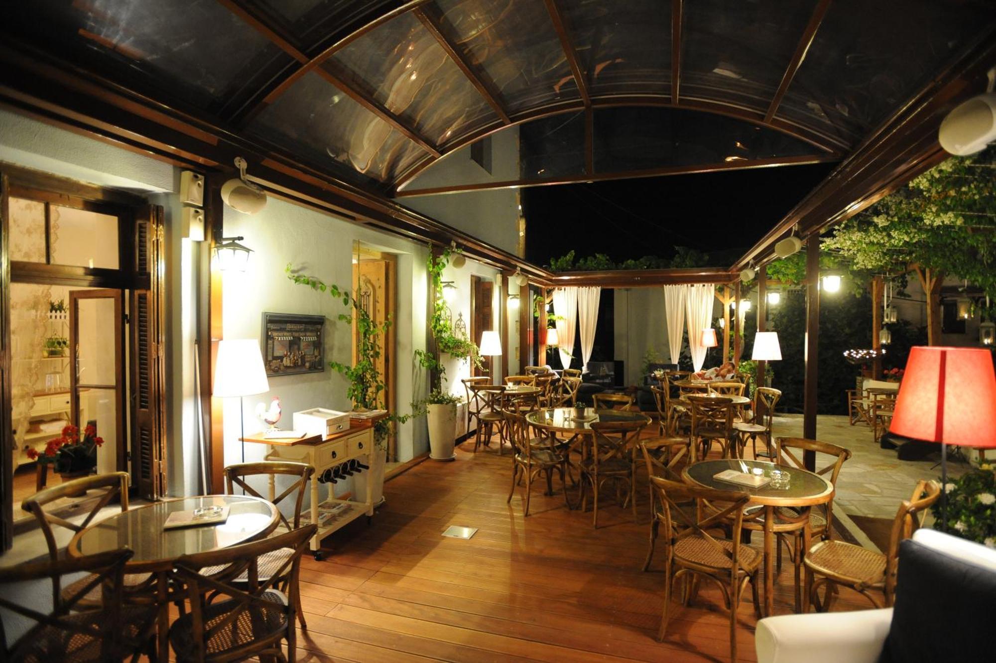Boutique Kentrikon & Hotel