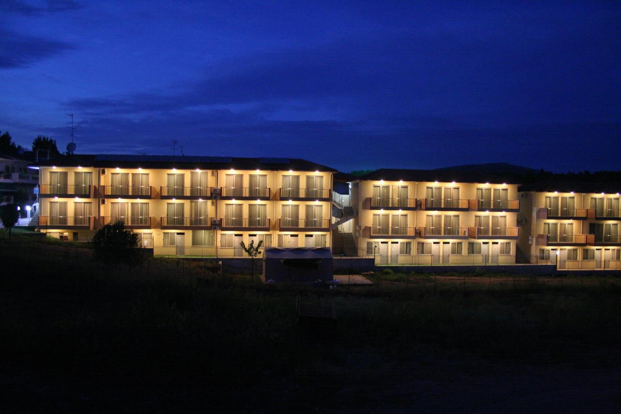 4-you Aparthotel 3*