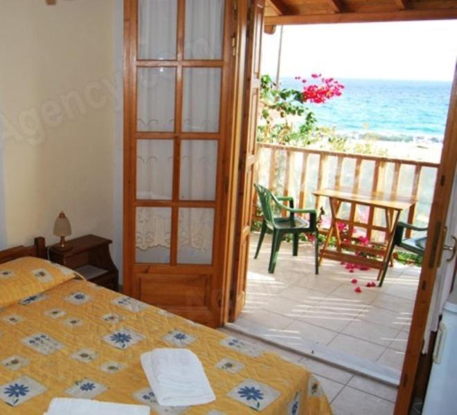 βeach ηotel Hotel Mikro