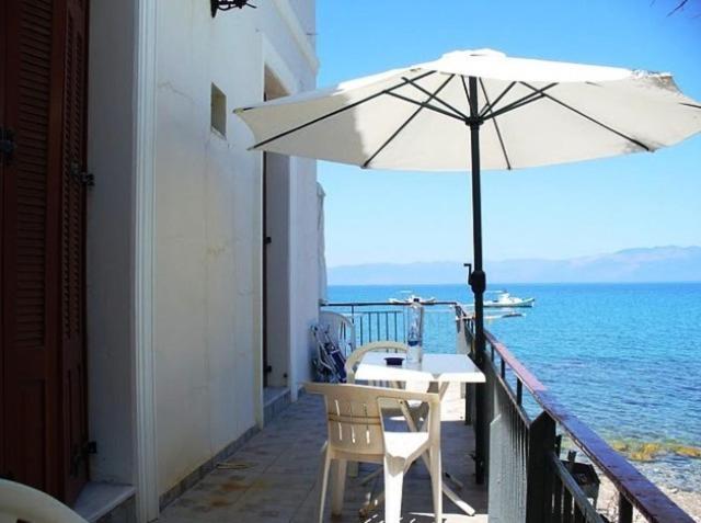 Xenios Zeus 2* Koroni (Messinia)