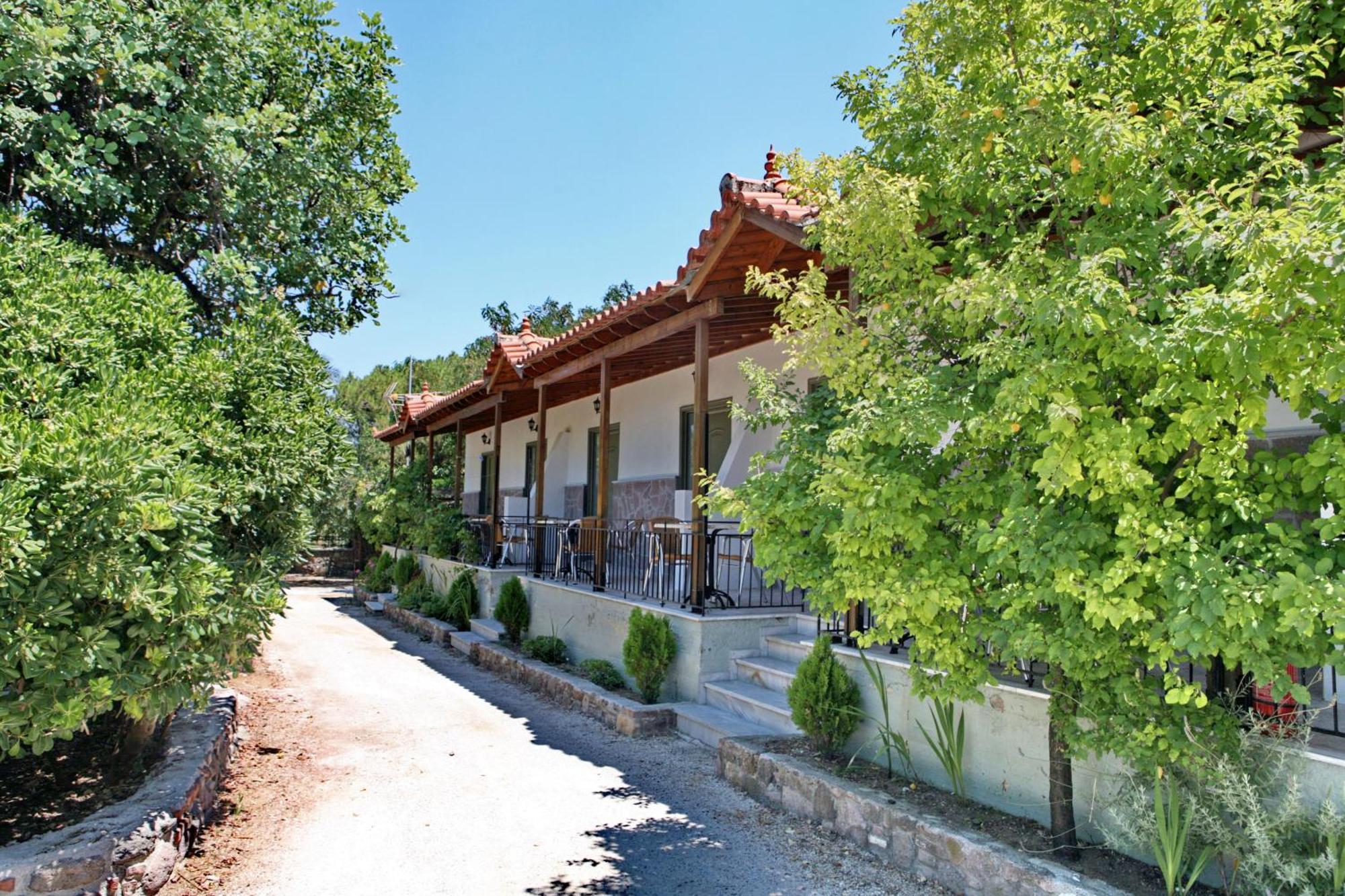 Apartment Paradisos *