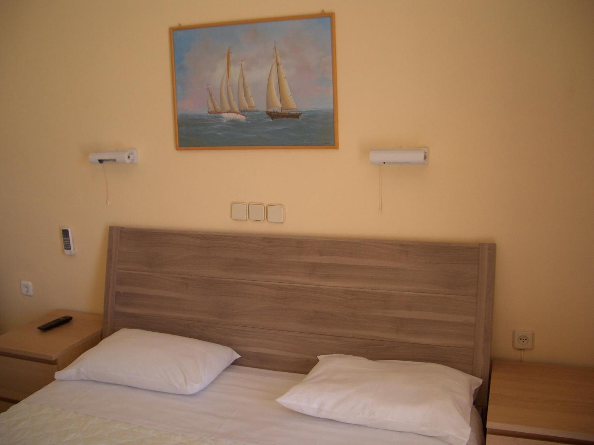 Hercules Sea Front Apartment