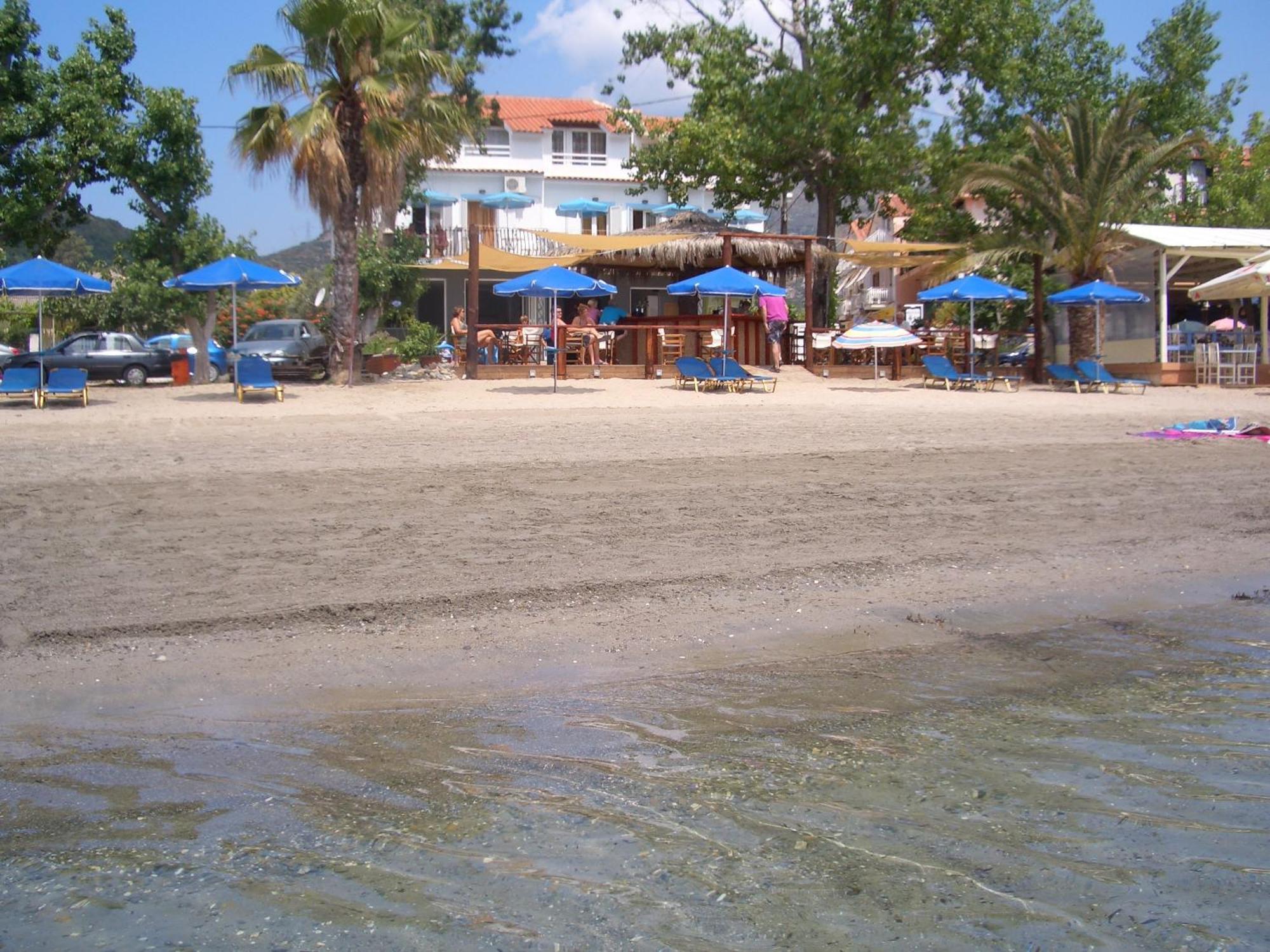 Hercules Sea Front *