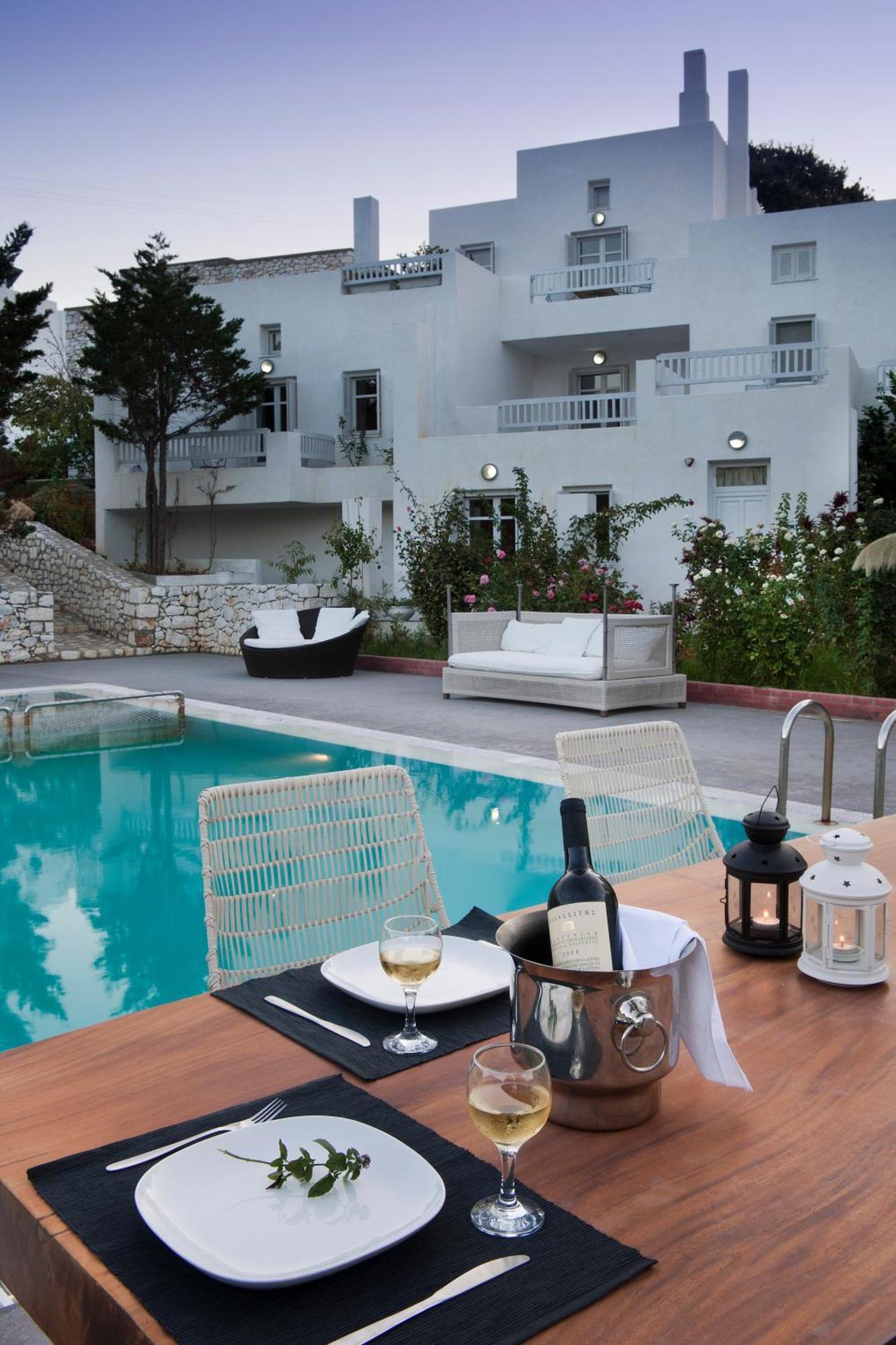 Nefeli Hotel