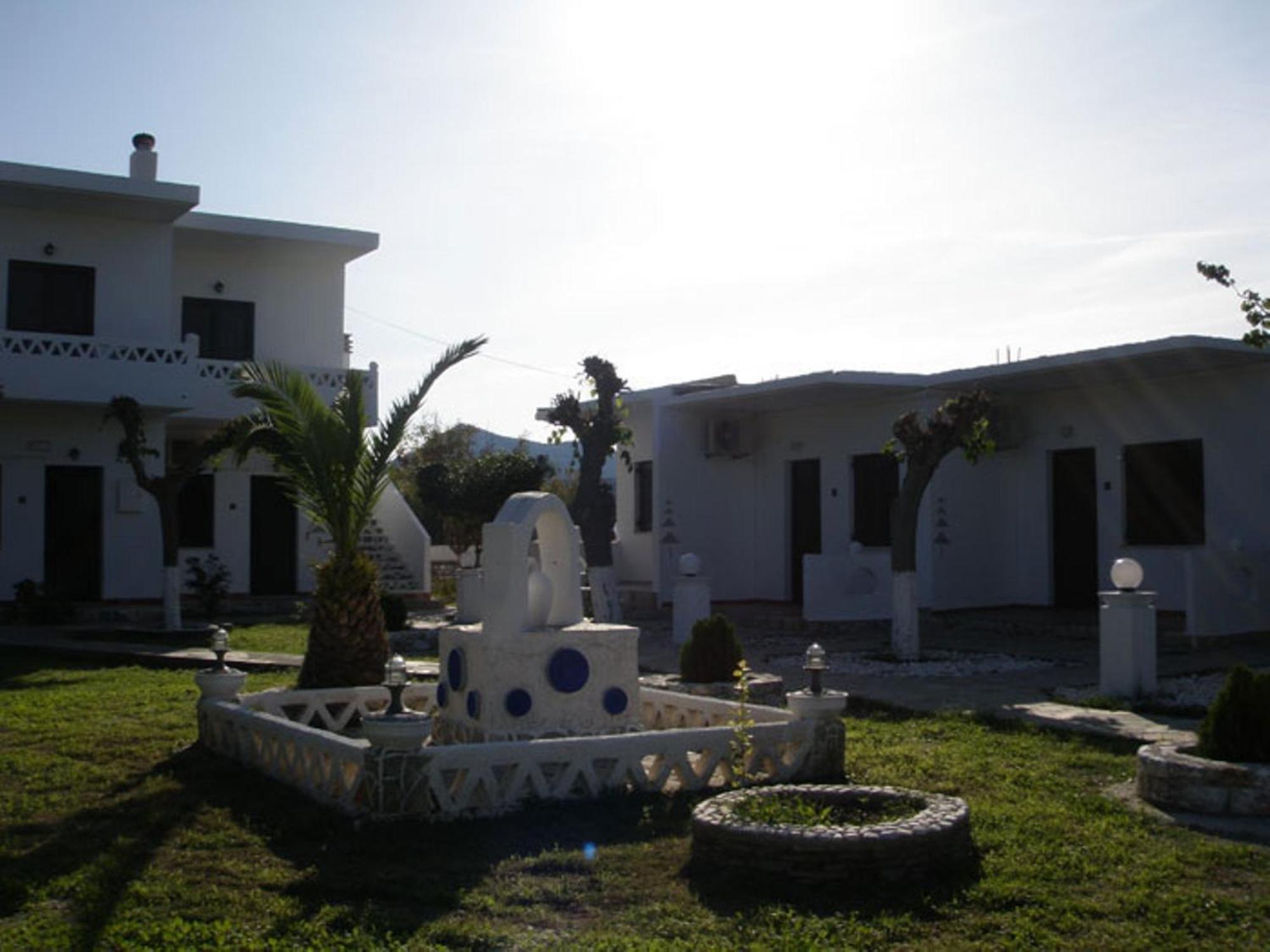 Skyros Avra Residences * Skyros