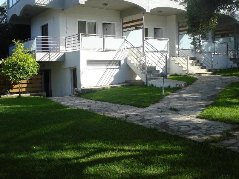 Villa Riza