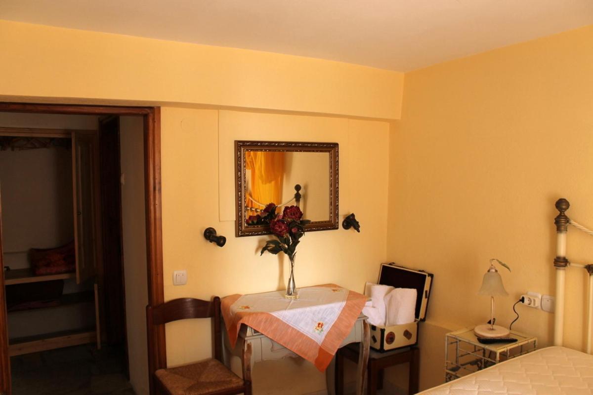 Kleopatra's Guest house *