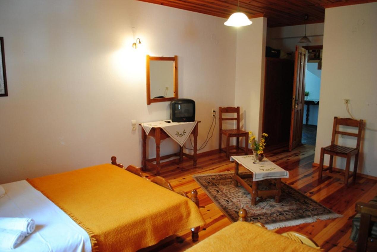 Kaiti Hotel 2*