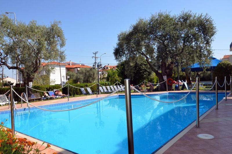 Elia Aparthotel 3*