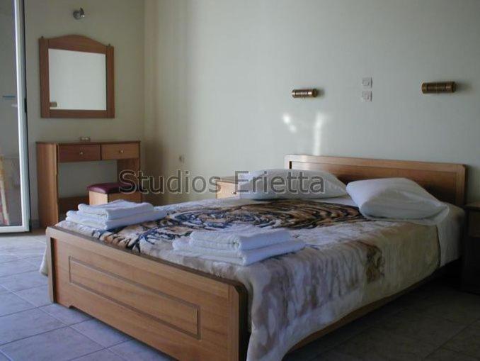 Erietta 3* Svoronata