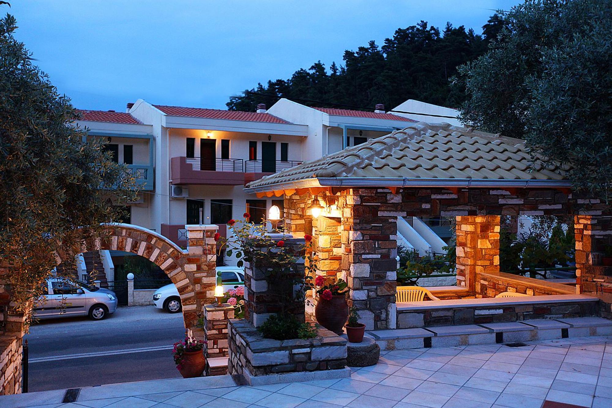 Castle Pontos Hotel 2*