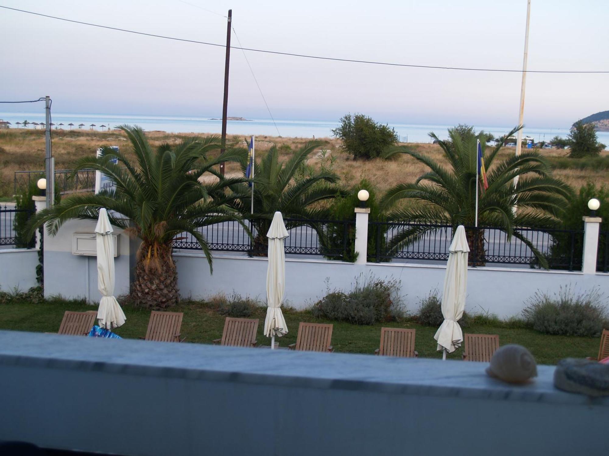 Kavala Aparthotel Nea Iraklitsa