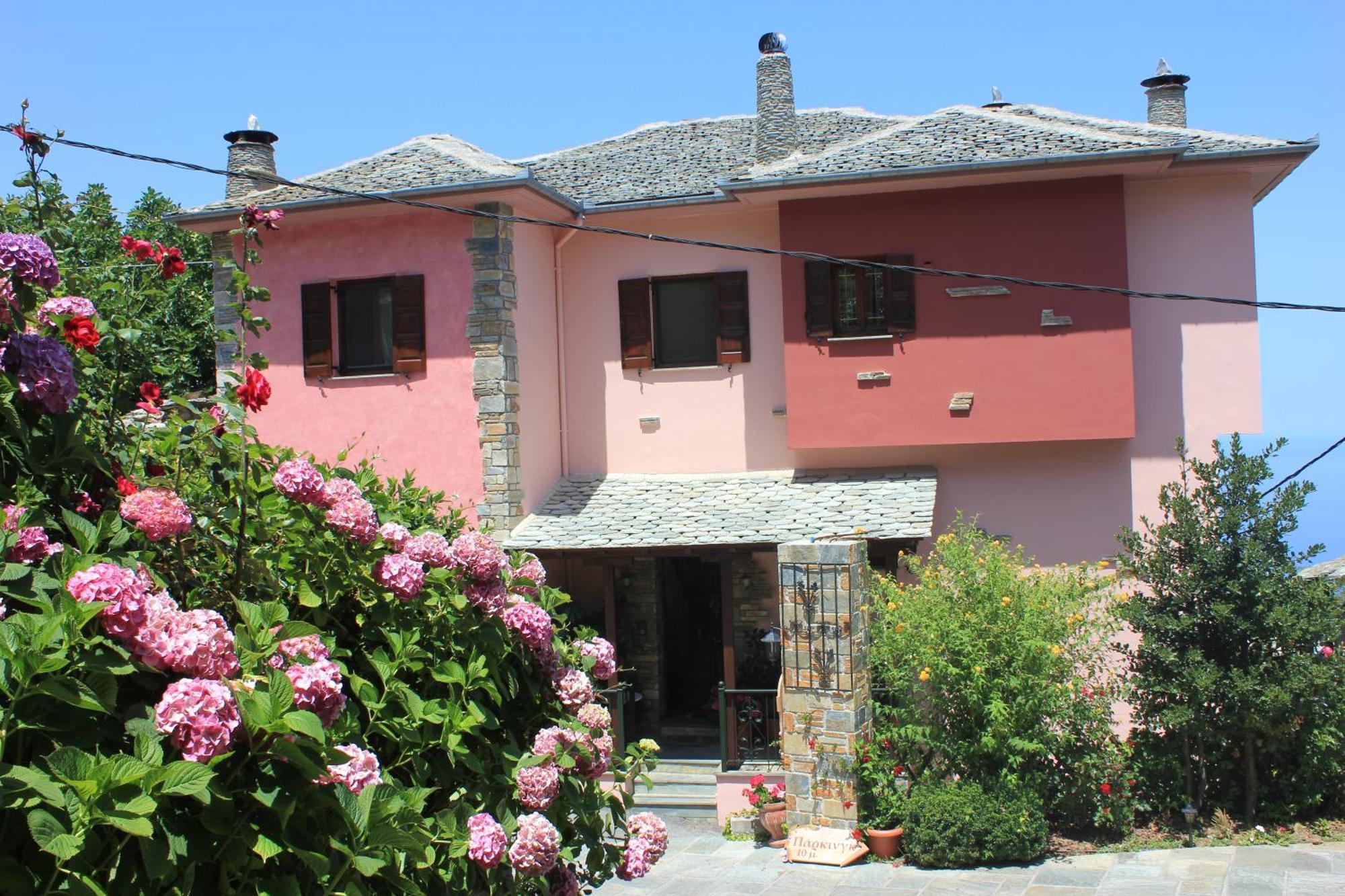 Iris Guest house 2*