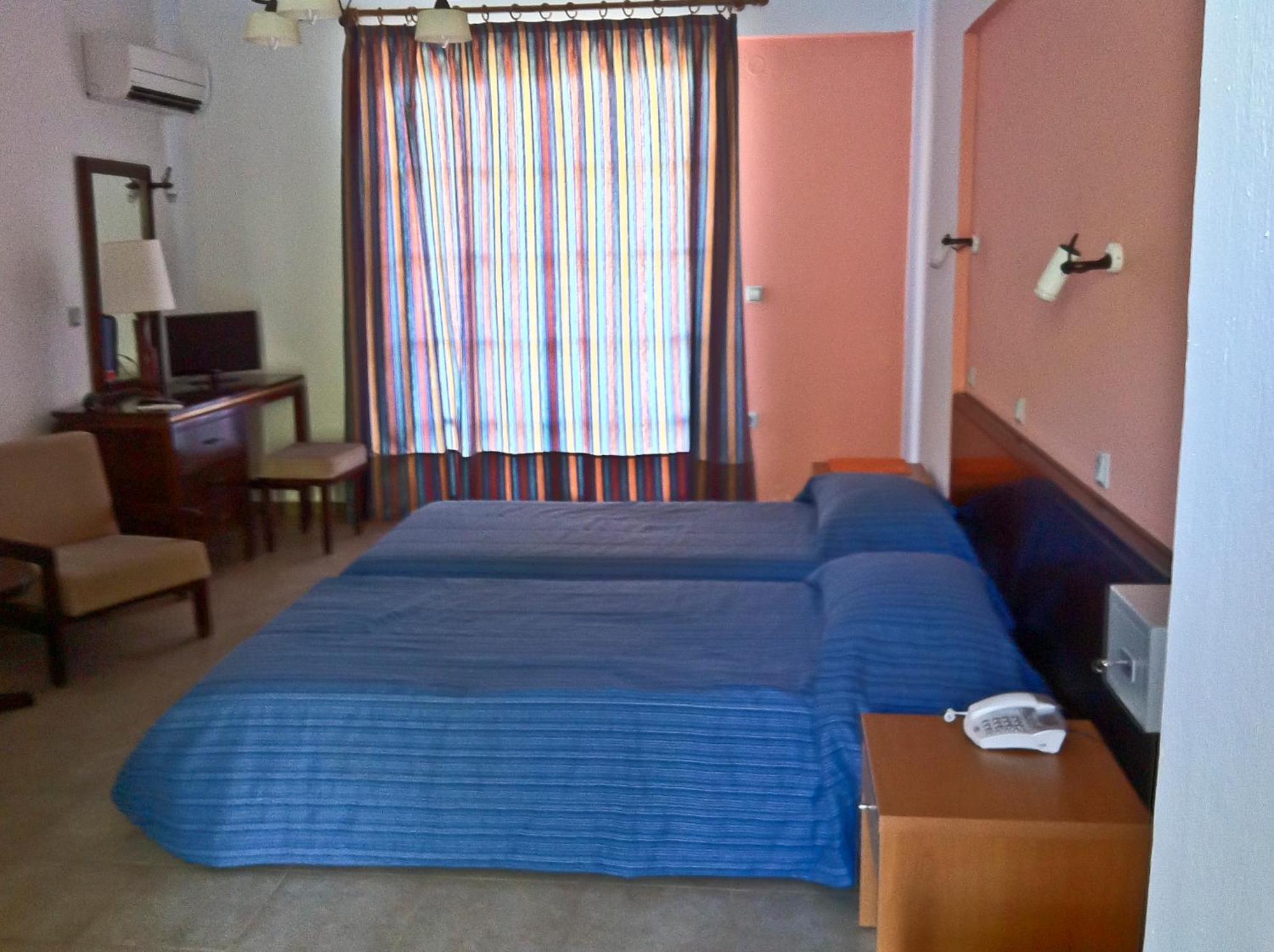 Castellania Aparthotel Livadia (Tilos)