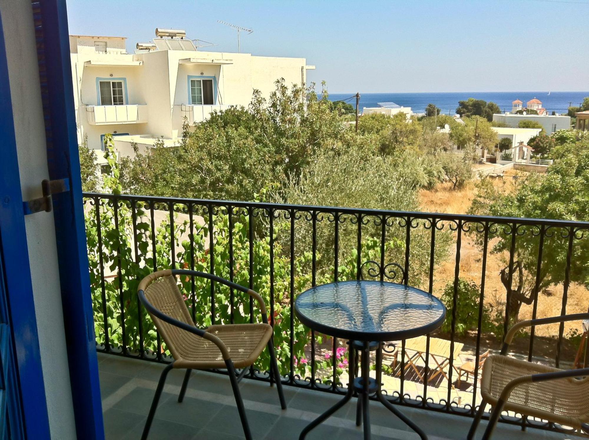 Castellania Aparthotel 2*