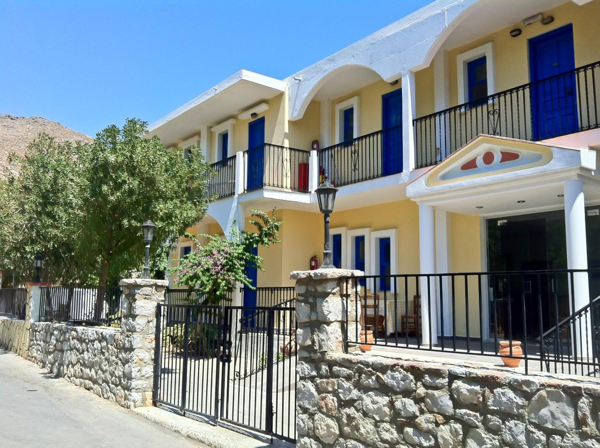 Castellania Aparthotel 2*