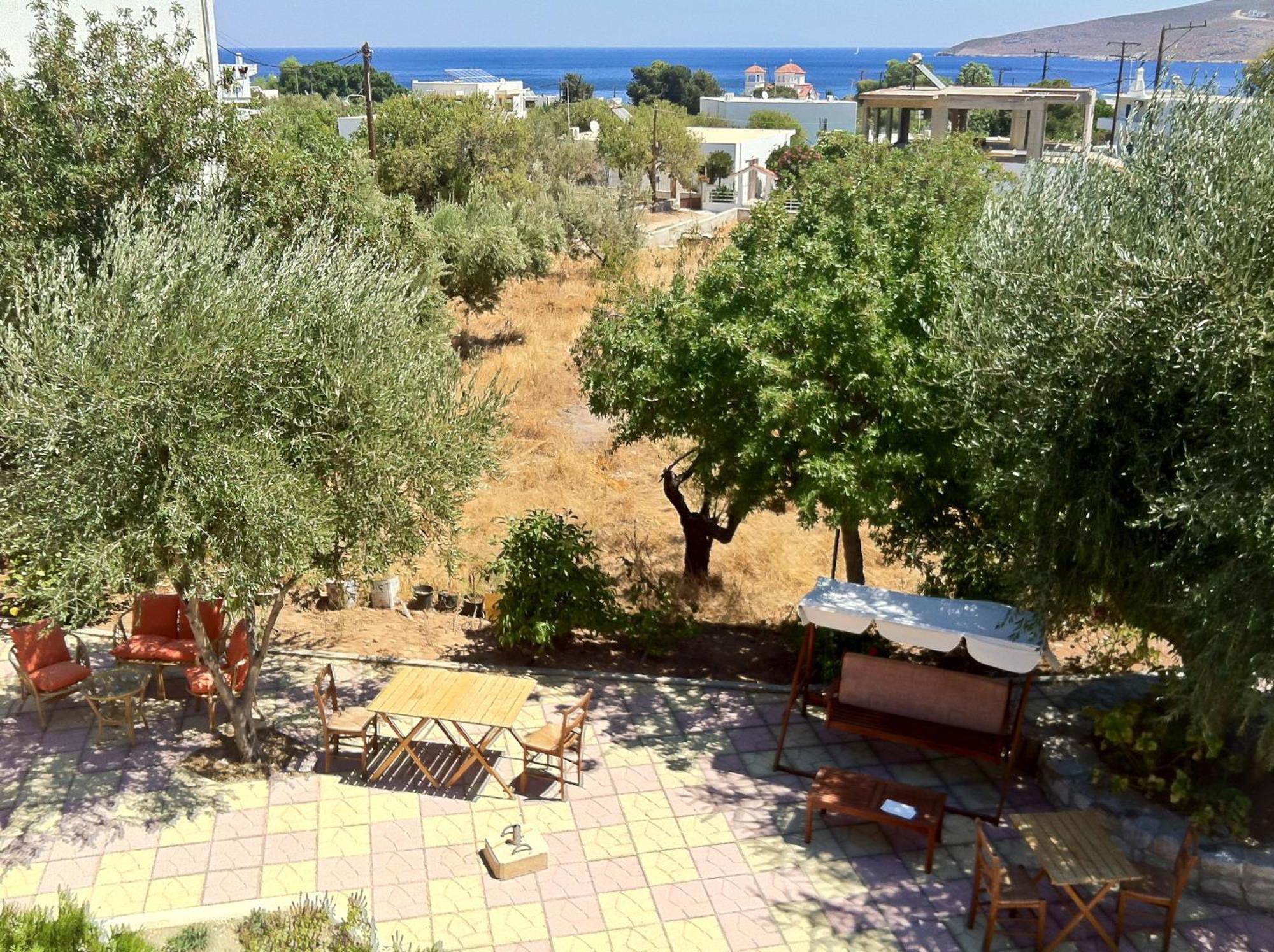 Castellania Livadia (Tilos)