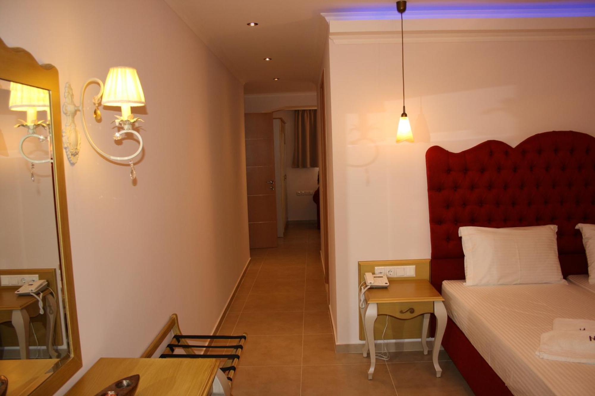 Hotel Palatino Parga