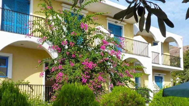 Aparthotel Castellania Livadia (Tilos)