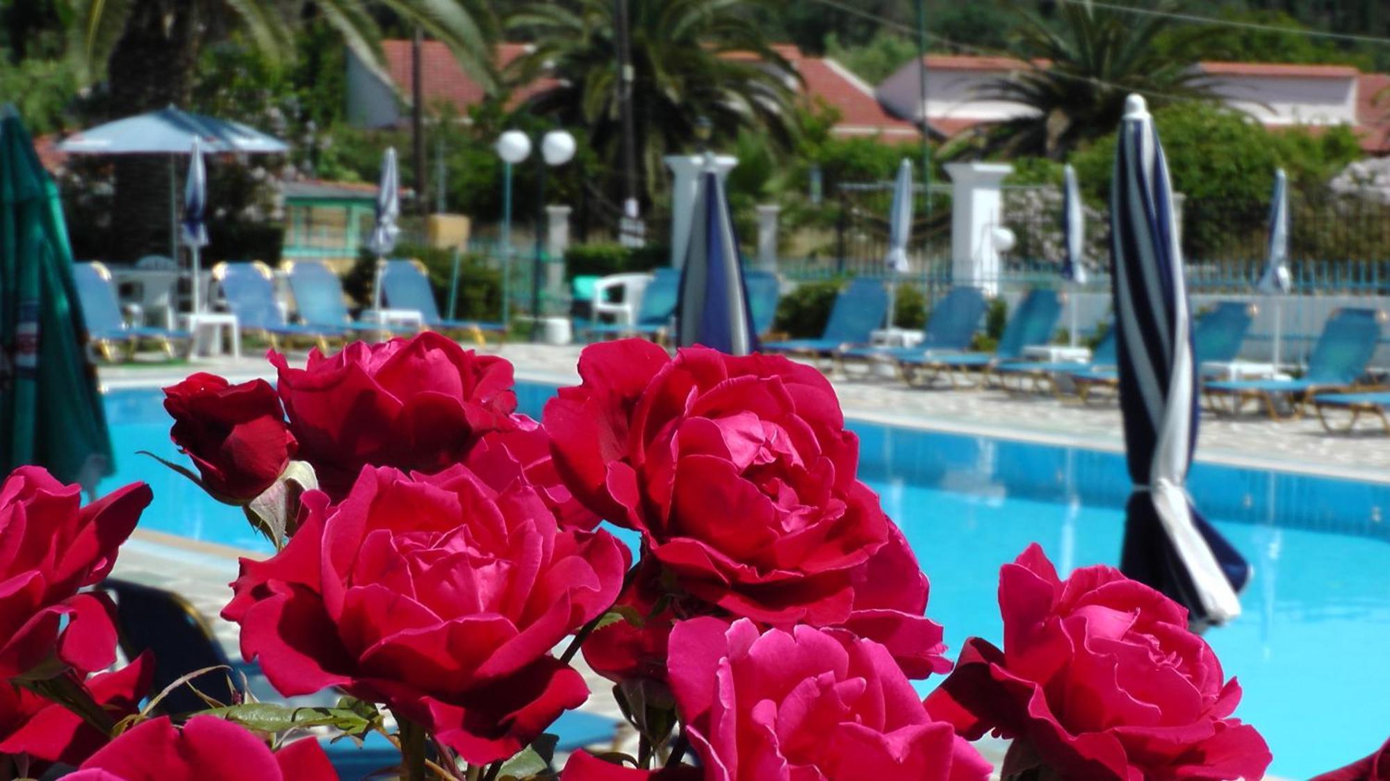Tria Adelphia Aparthotel Arillas (Corfu)
