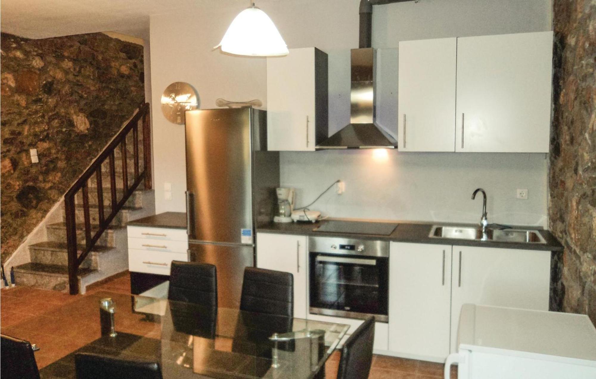3 Bedroom Lovely In Paralio Astros Holiday home *