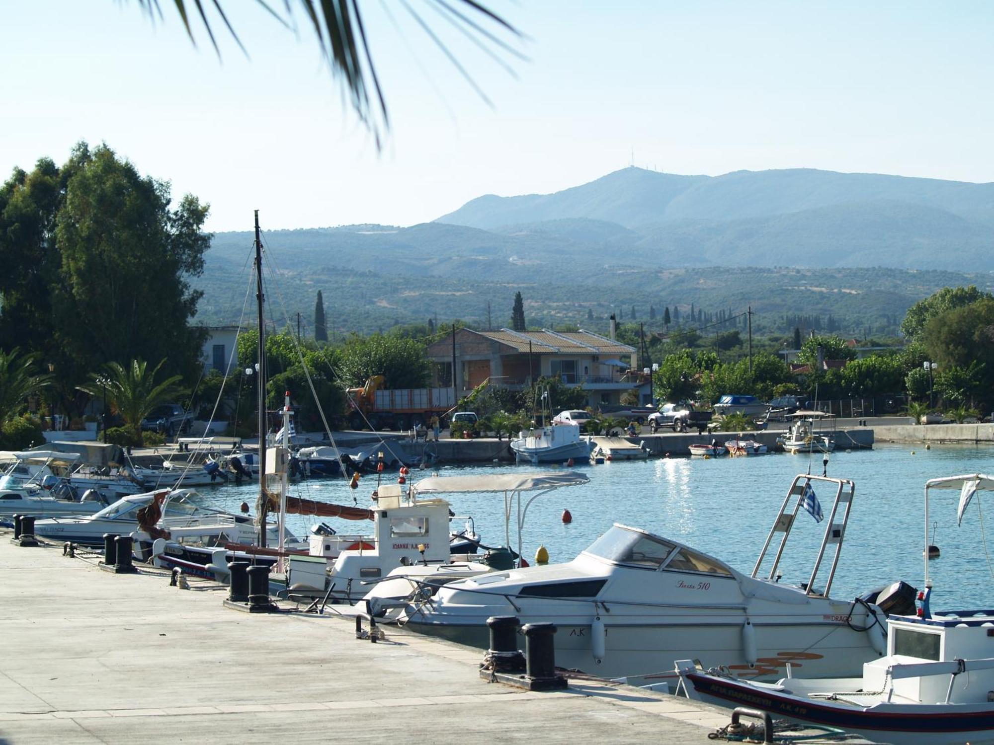 Akroyali & 3* Messinia