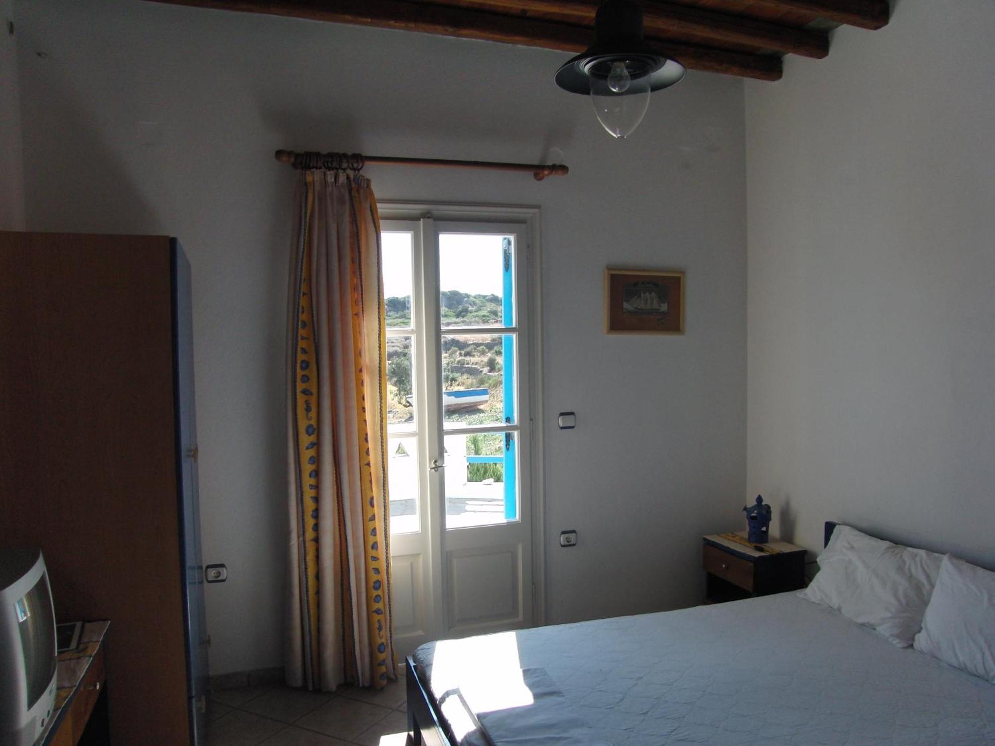 Smaragda & Apartment