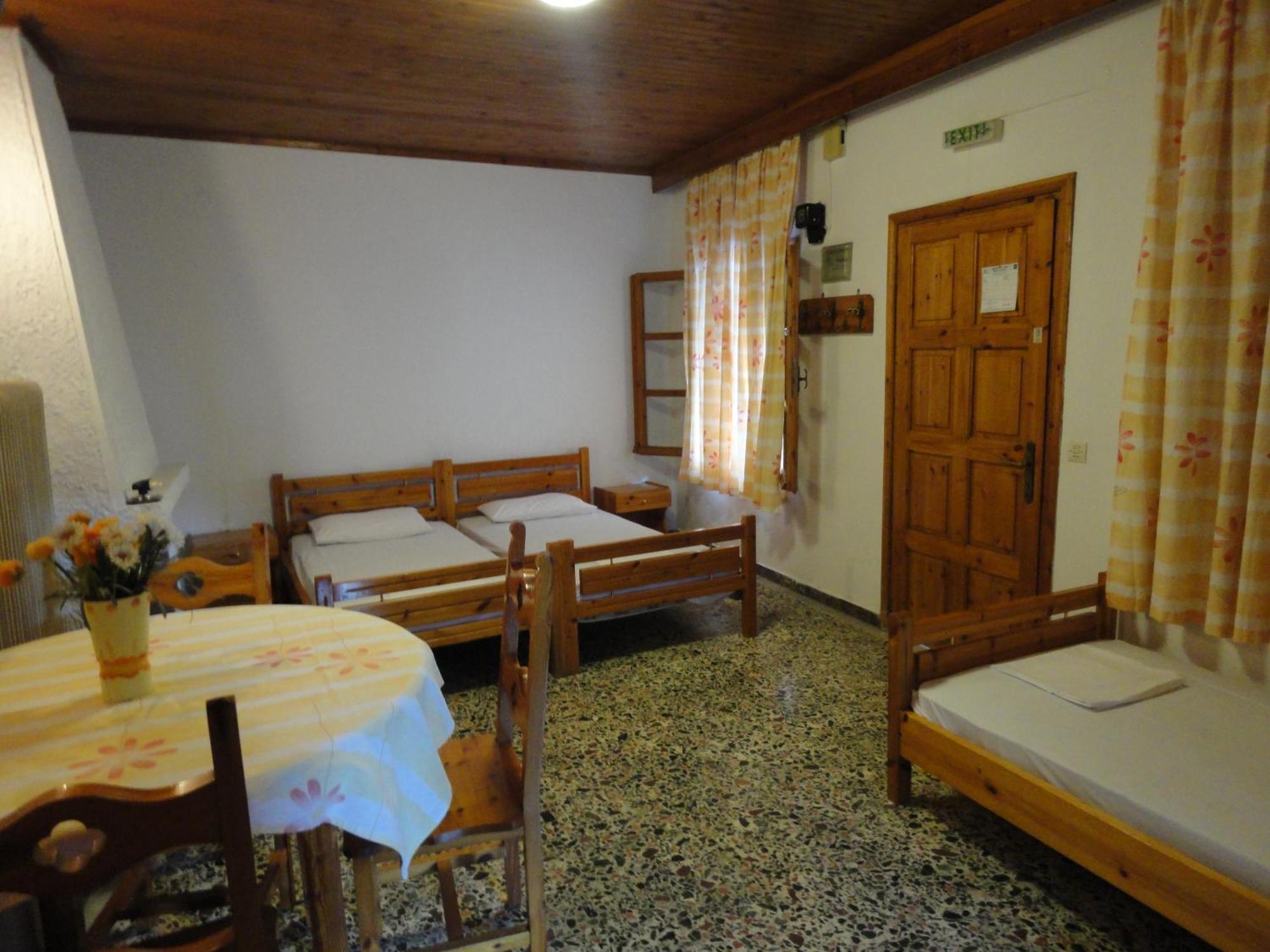 Aparthotel Vicky &