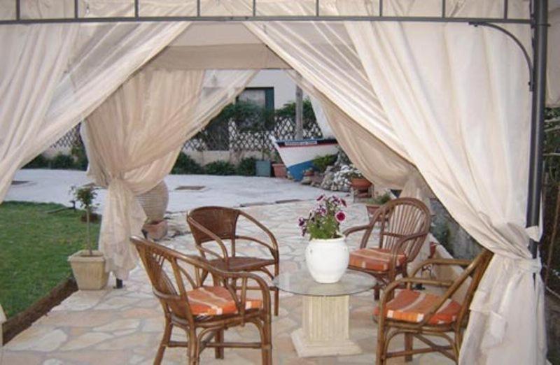 Angelique Apartment