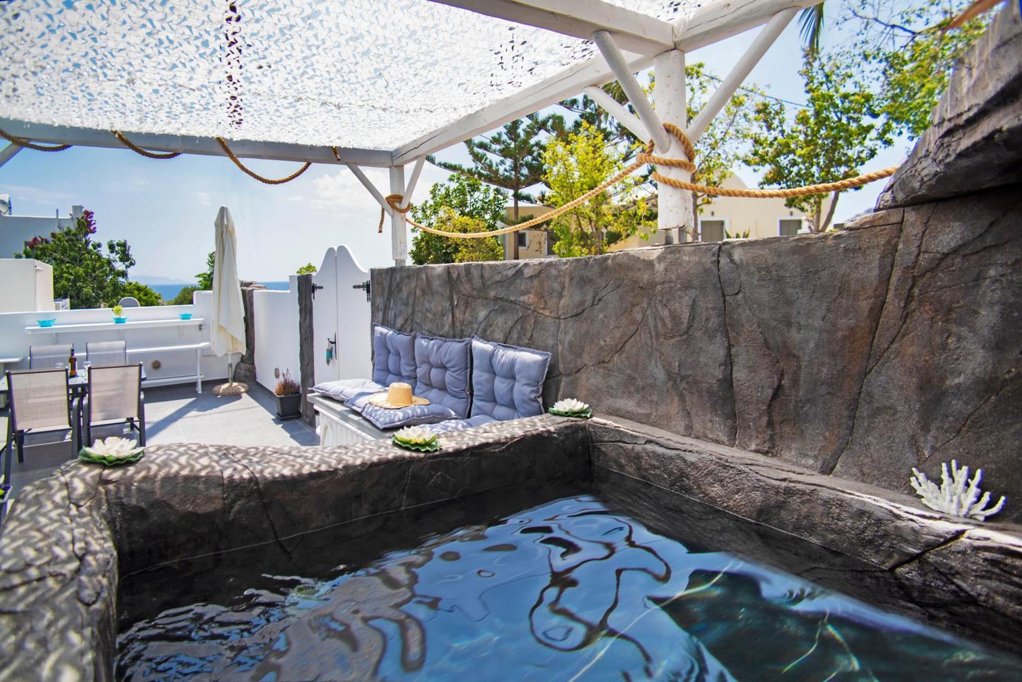 Blue Dream - Santorini Apartment *