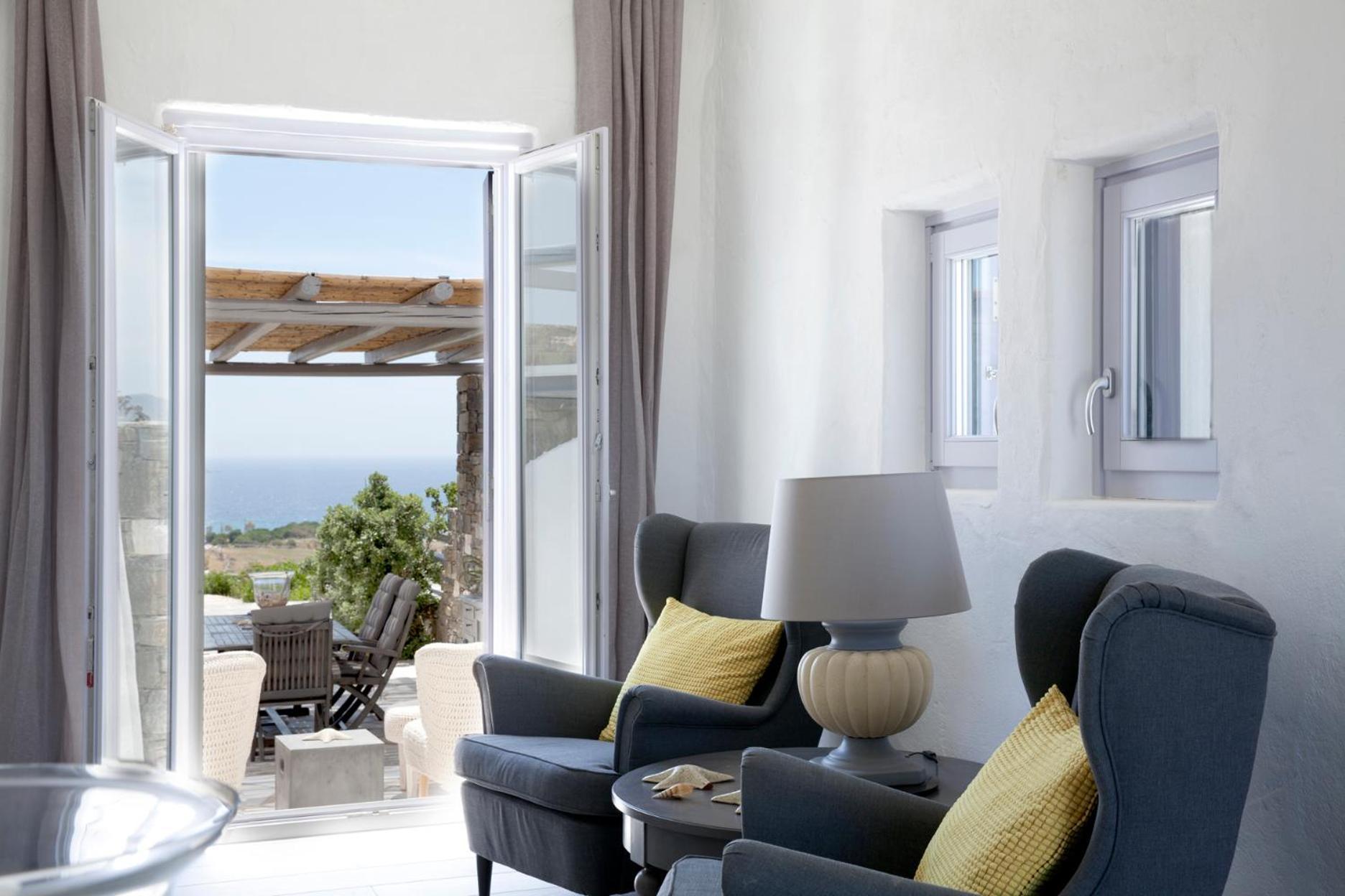 Alfa Luxury * Chrisi Akti (Paros)