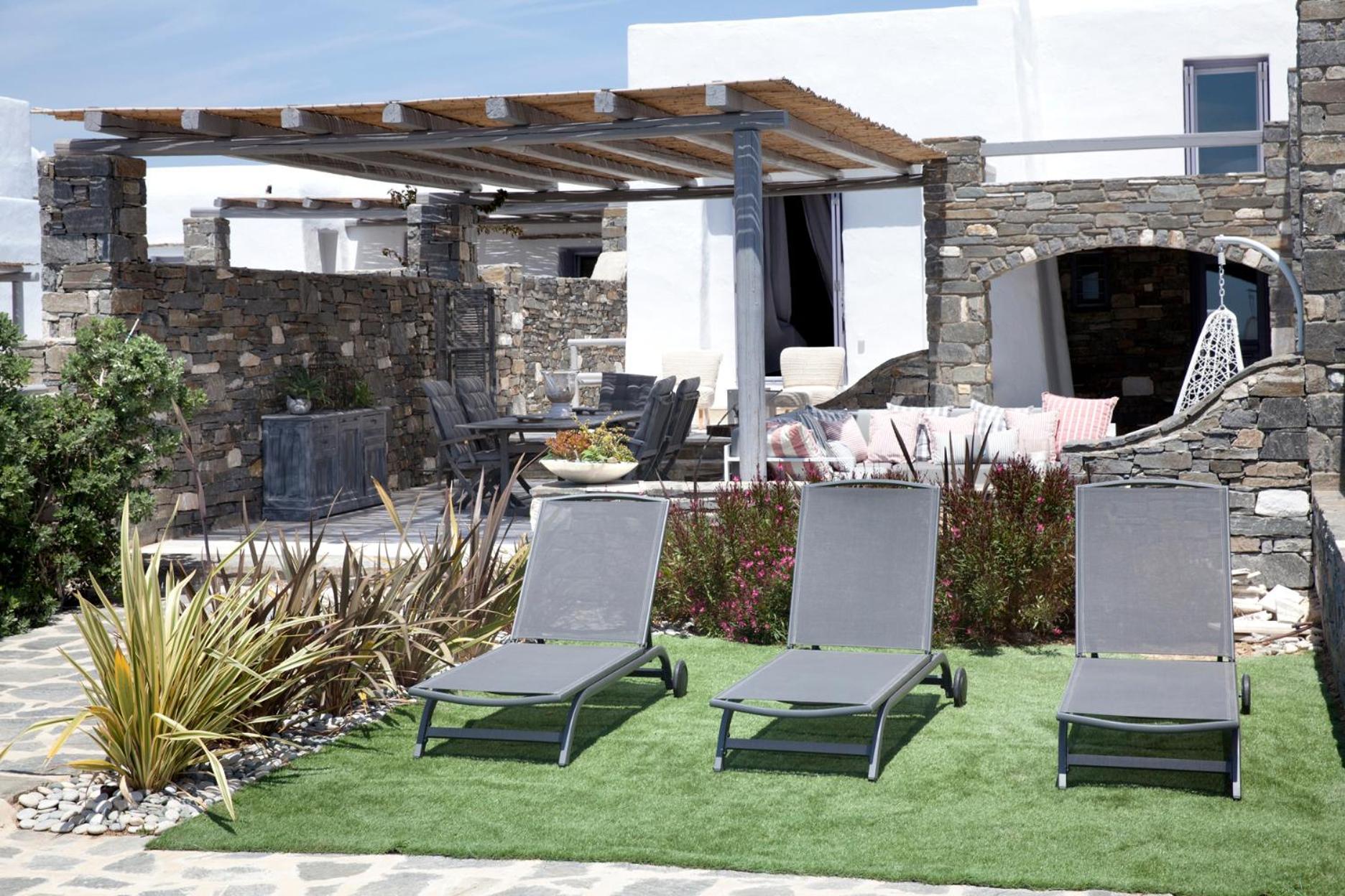 Alfa Luxury * Chrisi Akti (Paros)