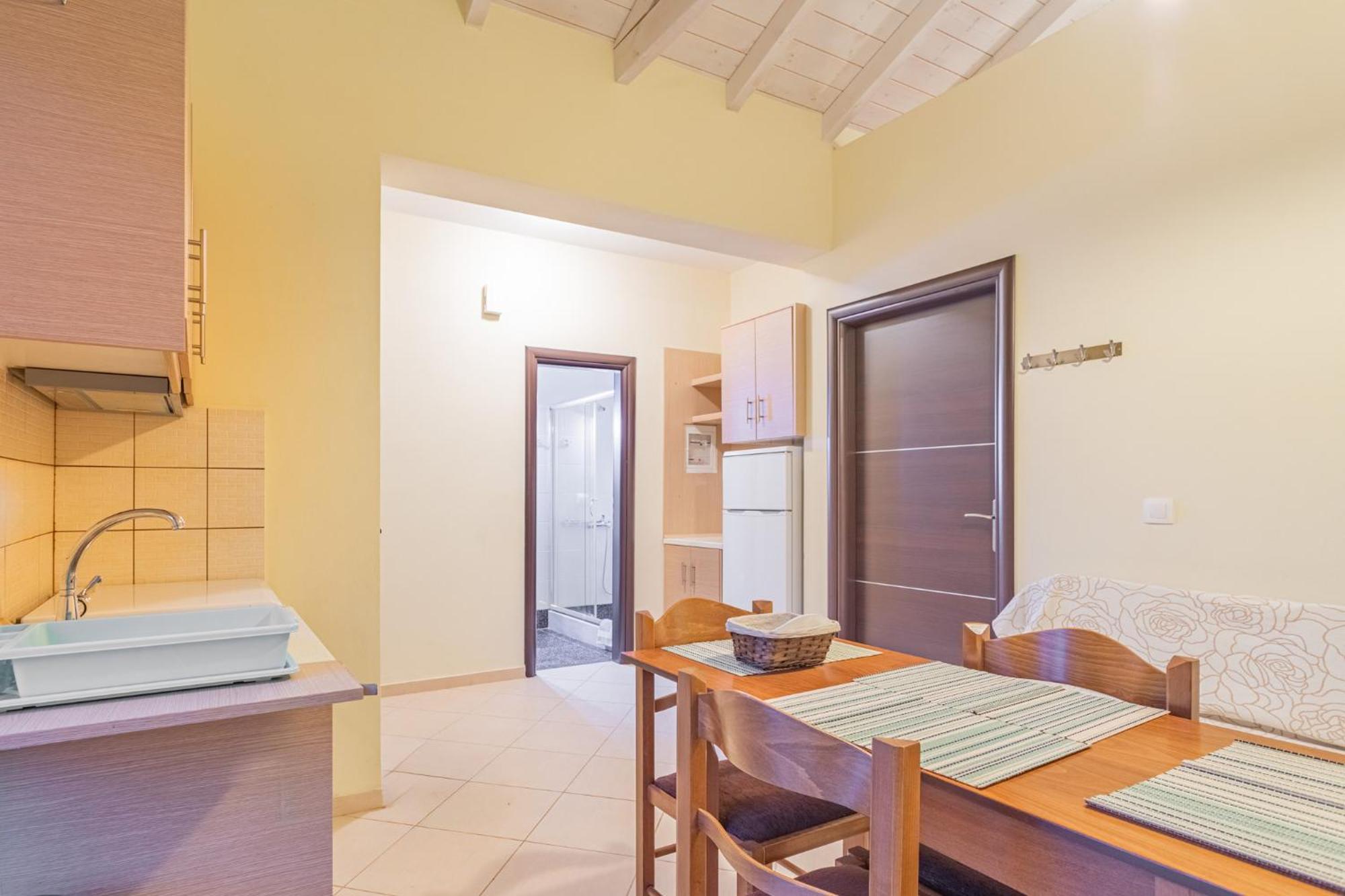 Sundy Maria Apartment *