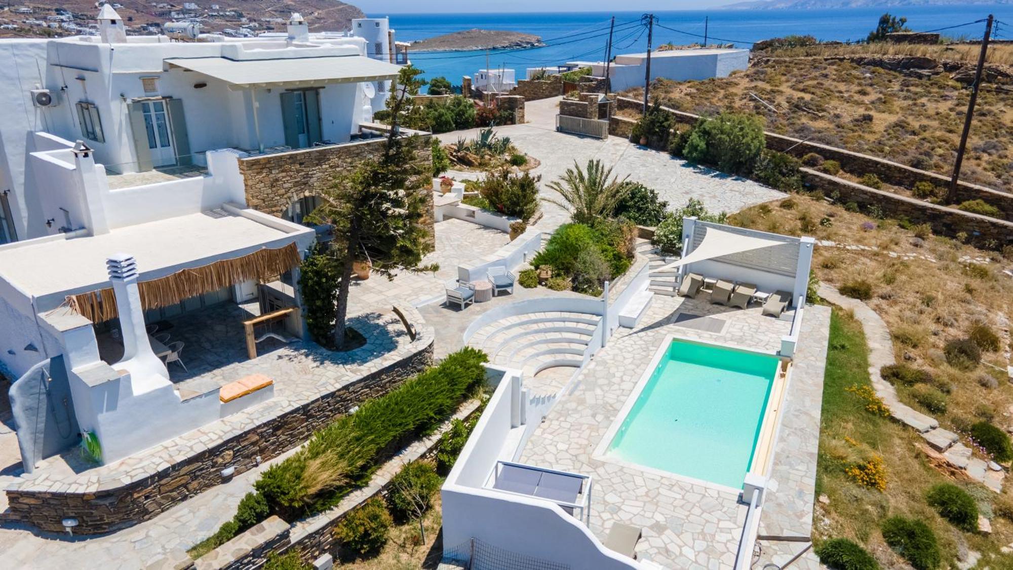 Holiday home Maison Simone With Private Heated Infinity Pool & Spectacular Sea View