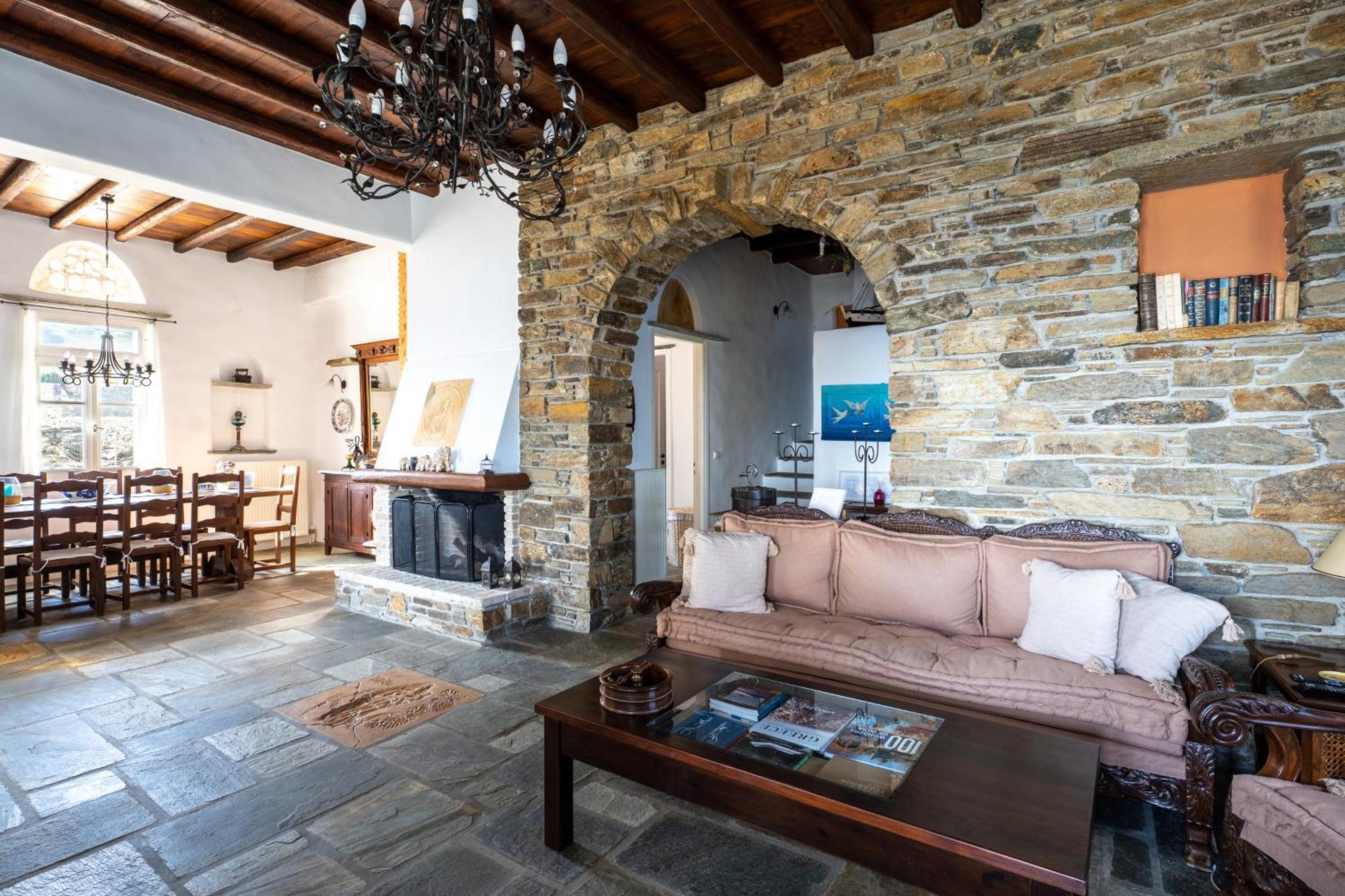 Maison Simone With Private Heated Infinity Pool & Spectacular Sea View Holiday home *